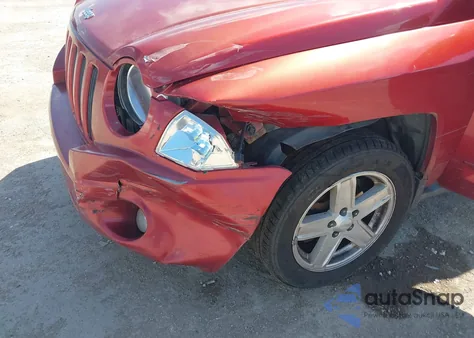 2008 Jeep Compass Sport из США, поврежденный, VIN 1J8FF47W48D584622